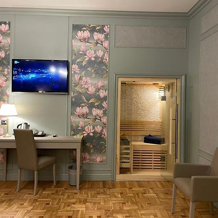 Spa & Wellness By Des Anglais " Accesso Spa Compreso" Sanremo Exterior foto