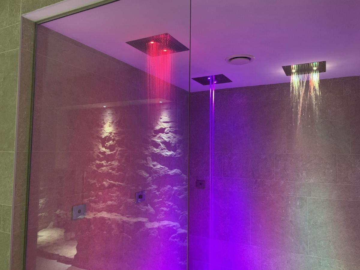 Spa & Wellness By Des Anglais " Accesso Spa Compreso" Sanremo Exterior foto