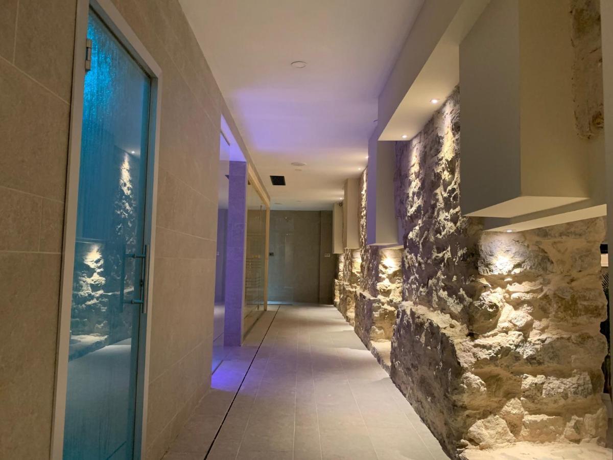 Spa & Wellness By Des Anglais " Accesso Spa Compreso" Sanremo Exterior foto